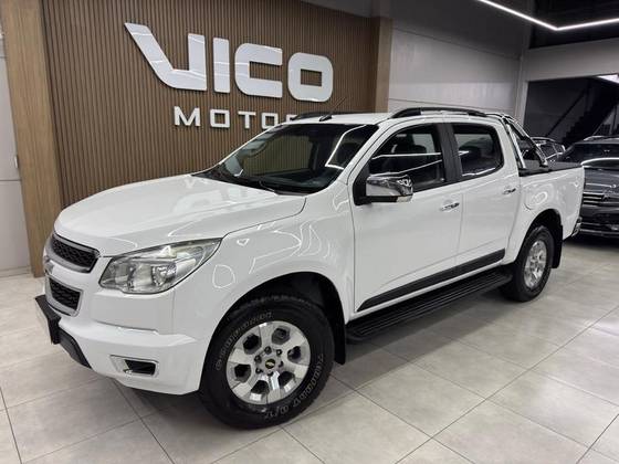 CHEVROLET S10 2.4 LTZ 4X2 CD 8V FLEX 4P MANUAL CHEVROLET S10 2.4 LTZ 4X2 CD 8V FLEX 4P MANUAL